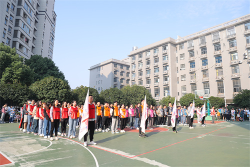 嗨戰(zhàn)！百捷火炬點(diǎn)燃熱烈永動(dòng)機(jī)